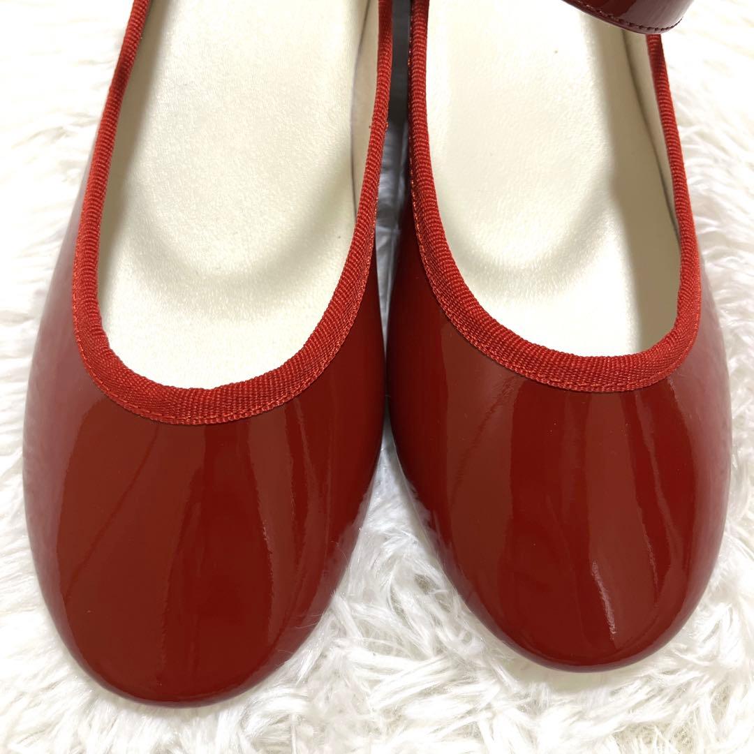 極美品 レペット パンプス エナメル ストラップ ベルト 赤 24.5 バレエ