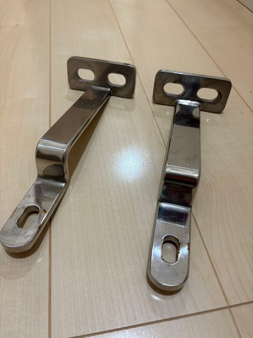 ISUZU ファイブスターギガ フォグランプステー値下げ フォグランプステー ファイブスターギガ用 左右セット｜【公式