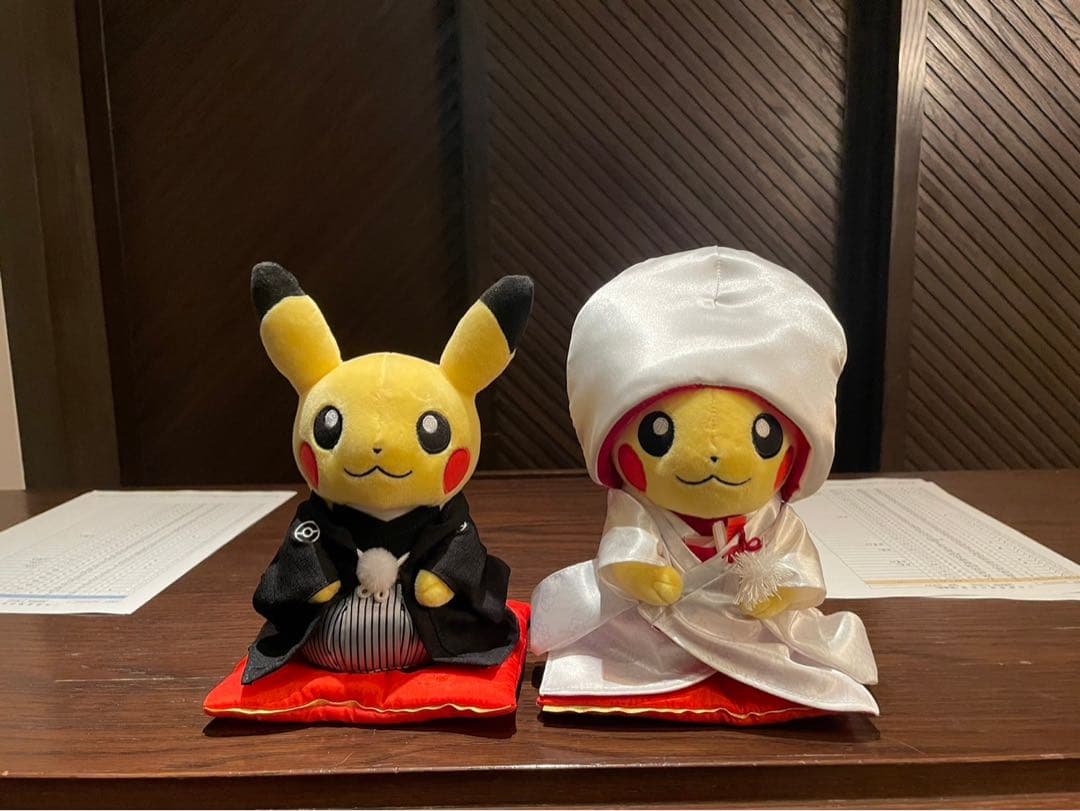 ピカチュウ 和婚 セット 白無垢&紋付袴 ぬいぐるみ メスのすがた&オス