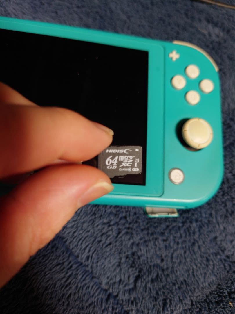 Nintendo Switch Liteターコイズ 充電器、64GBSD付き中古 - メルカリ