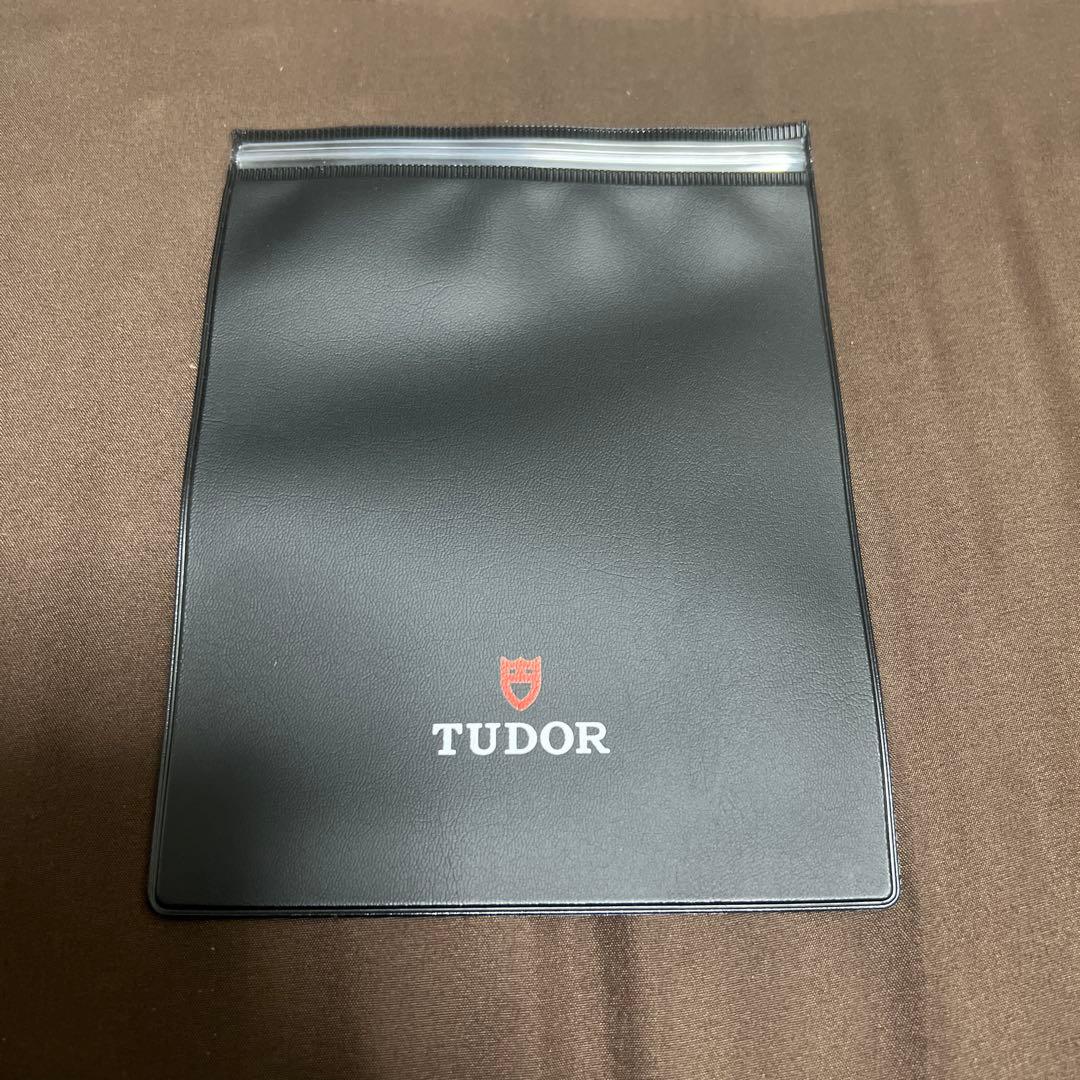 豪華3点】TUDOR チューダー 名刺入れ/カード入れ ＋ 特別パウチ、ペン