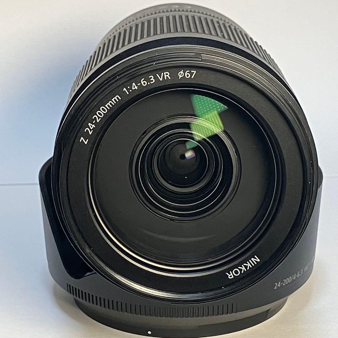 超お便利ズームレンズ　NikkorZ24-200/4-6.3￼フルサイズ対応