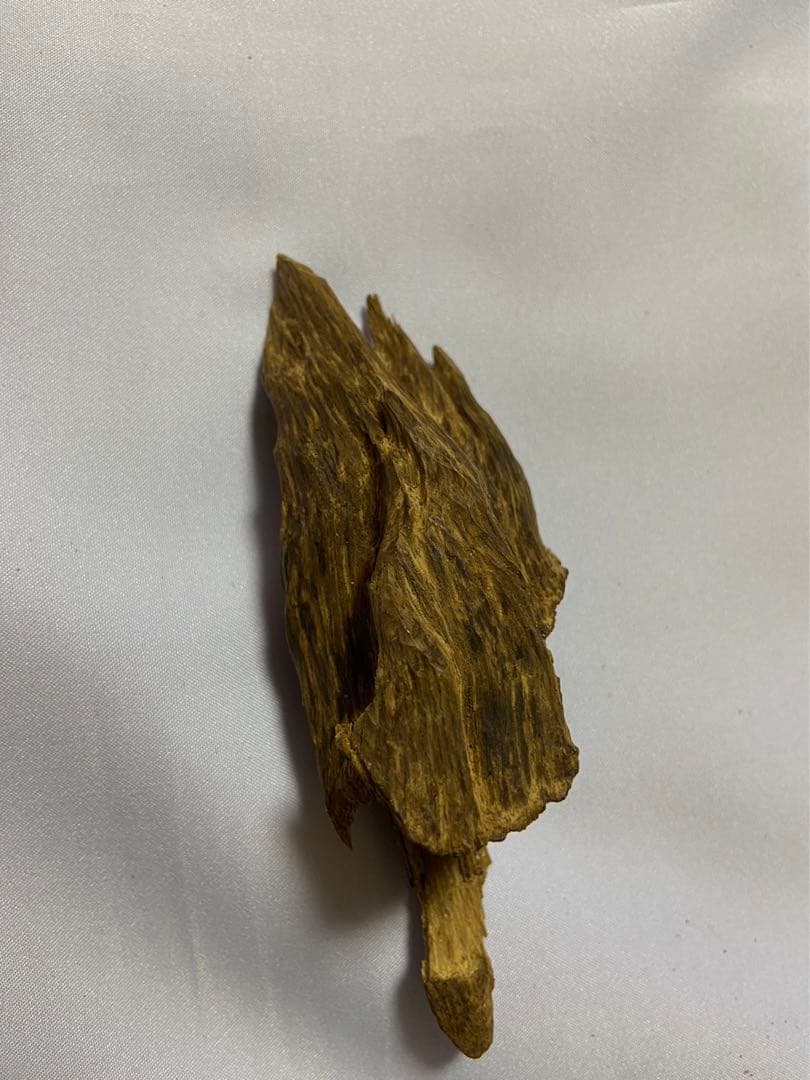 天然シャム沈香木　14.4g