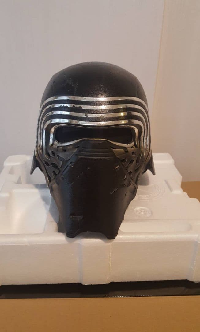 希少品】スターウォーズ ANOVOS カイロレン プレミアヘルメット