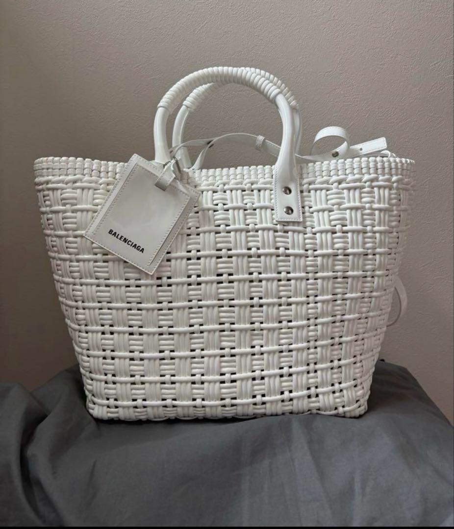BALENCIAGA ビストロ S カゴバッグ ホワイト - メルカリ
