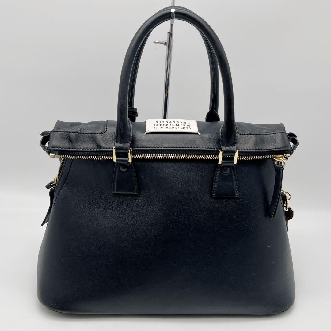 メゾンマルジェラ 5AC ハンドバッグ レザー 鍵 チャーム ミディアム 黒