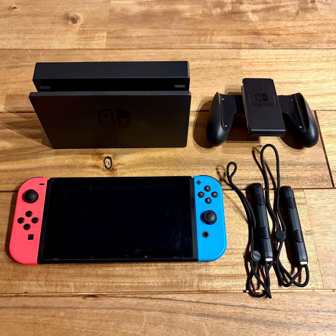 Nintendo Switch赤/青 本体 ドック付き Amazon.com: Nintendo Switch – OLED Model w/Neon Red & Neon Blue
