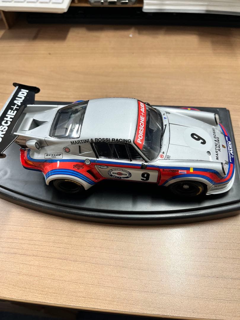 フジミ 1/24 ポルシェ911 カレラRSR ターボ 完成品 プラモデル - メルカリ