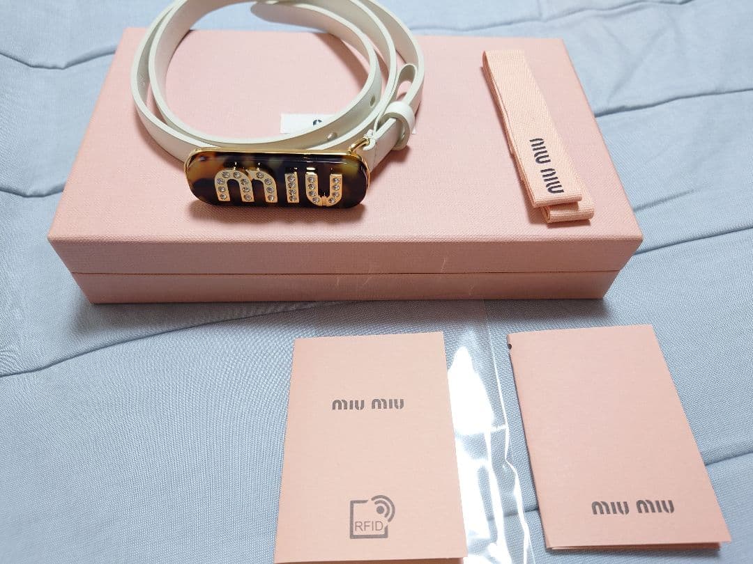 miu miu ☆ベルト ストーン付き ホワイト新品　未使用 楽天市場】【最大2万円OFFクーポン対象・3/1限定】MIUMIU ミュウミュウ