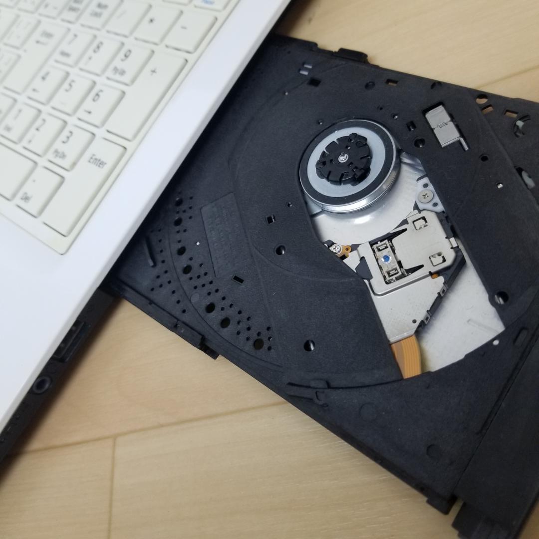 期間限定 大容量 Zorin DVD再生可 ノートPC NEC(E3095 - メルカリ