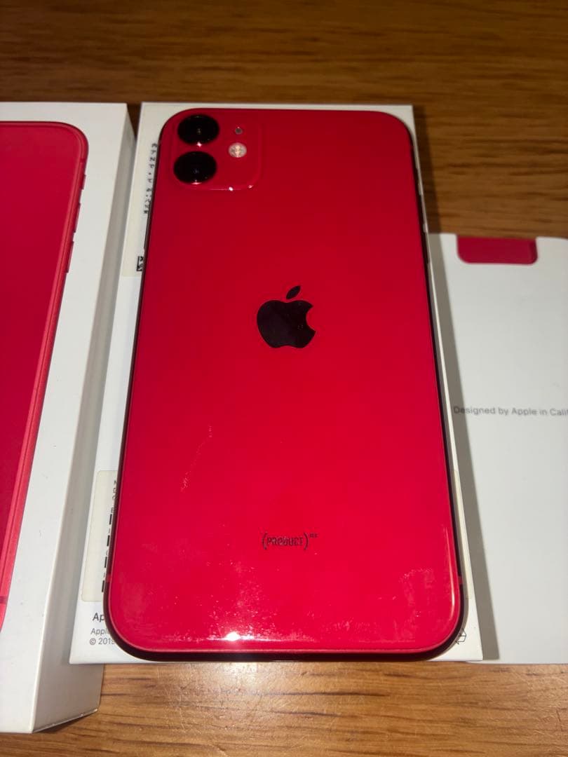 Apple iPhone 11 (PRODUCT(RED)) 本体 64GB - メルカリ