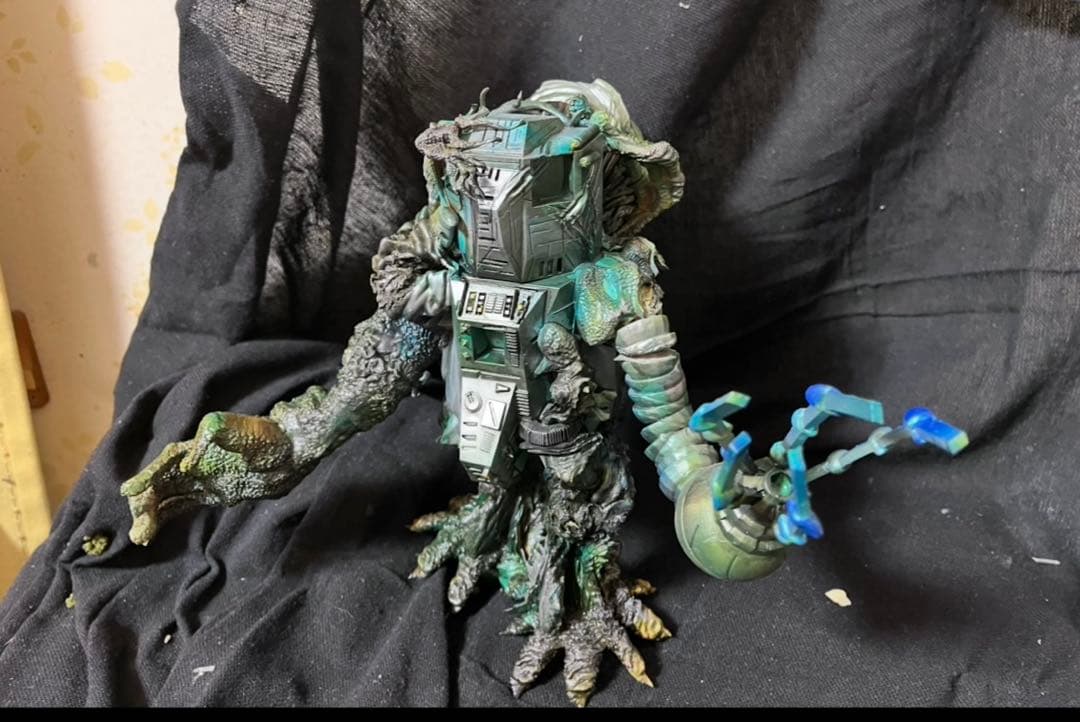 ウルトラマンG 電脳植物 バイオス ガレージキット ワンフェス 30cm