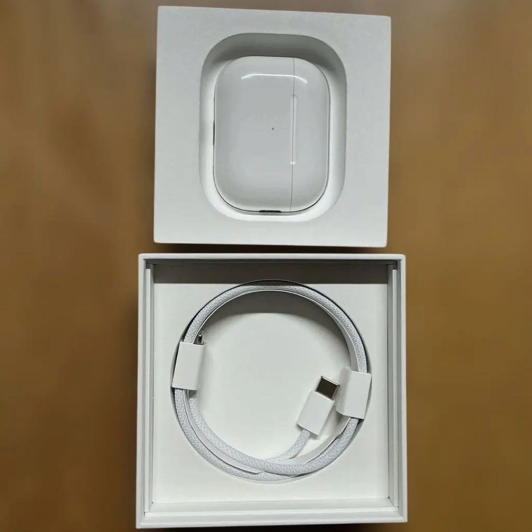 AirPods Pro (第2世代) MagSafe充電ケース(USB -C)
