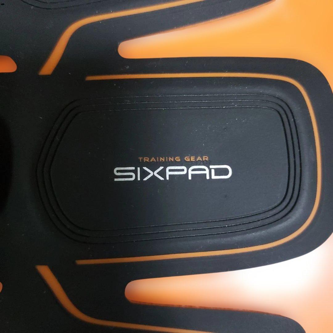 SIXPAD BODY REVOLUTION EMS腹筋トレーニング - メルカリ