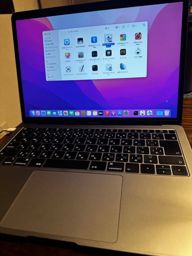Apple MacBook Air 13インチ A1932 OS切替可 - メルカリ