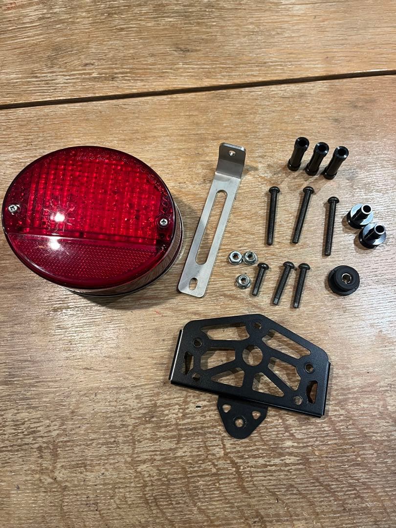 アーキ Z900RS Z2タイプテールランプスライトリアフェンダー専用 ARCHI Z2タイプLEDテールランプキット Z900RS (Z900RSスライトリア