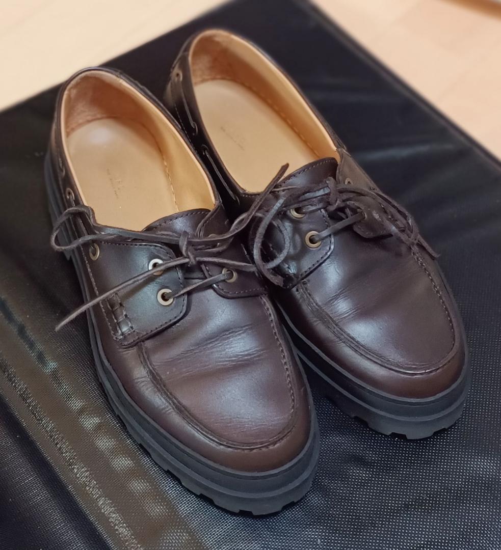 A.P.C. レザー ローファー デッキシューズ 靴 APC A.P.C. レザーローファー | ブラック | FARFETCH JP