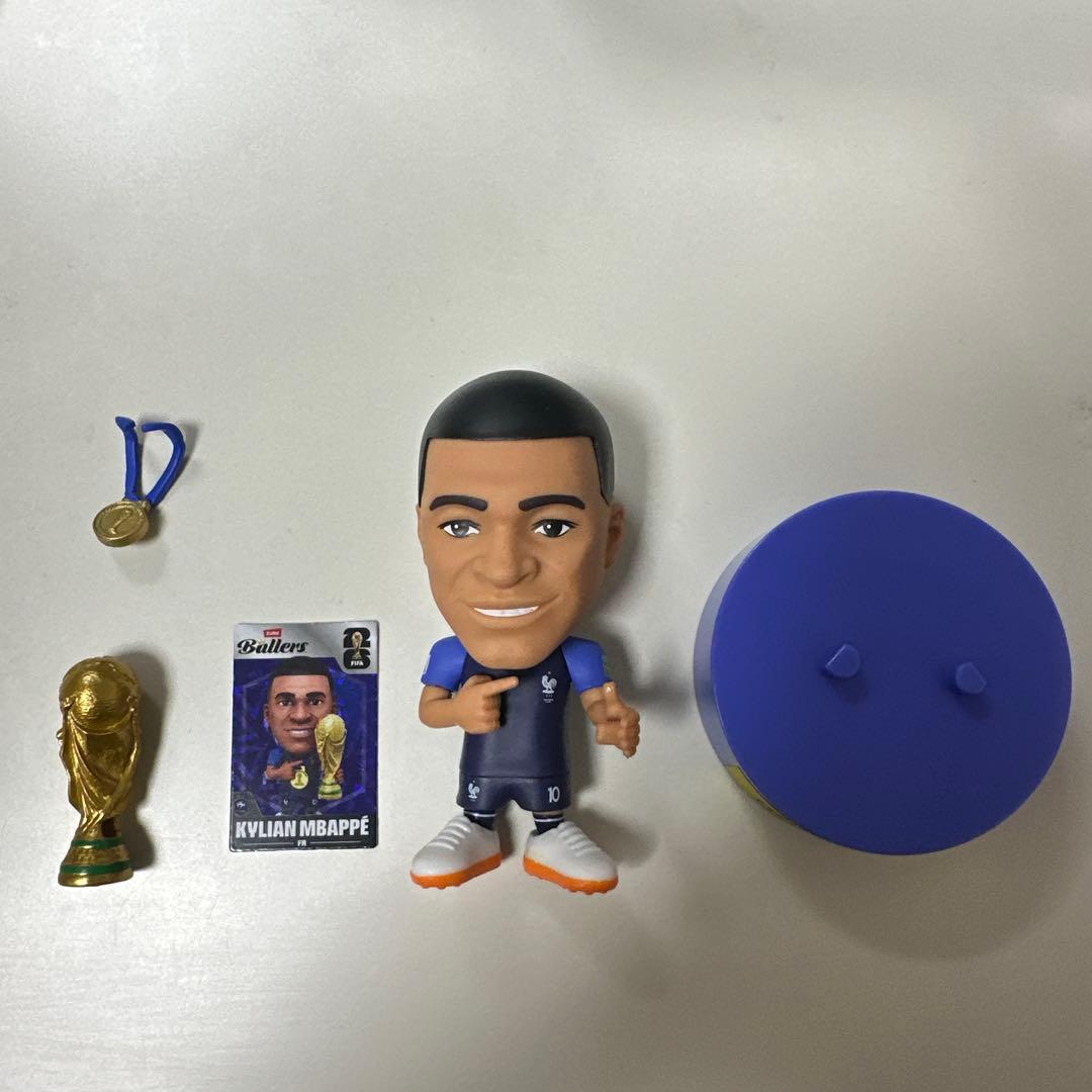 ZURU FIFA Ballers Mbappé スーパーレア エムバぺ - メルカリ