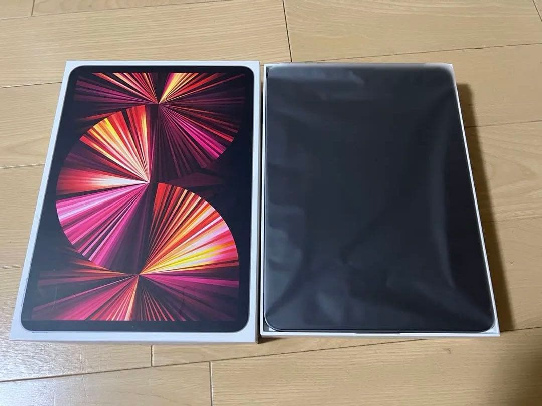 iPad Pro (第3世代) 11インチ 256GB ペン キーボードカバー