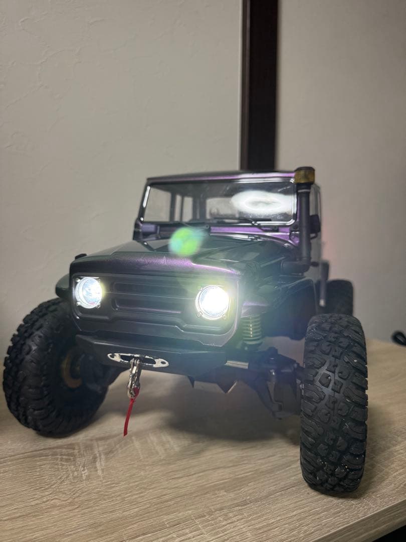 Vanquish vs4-10 クローラー RC4WD フタバ axial