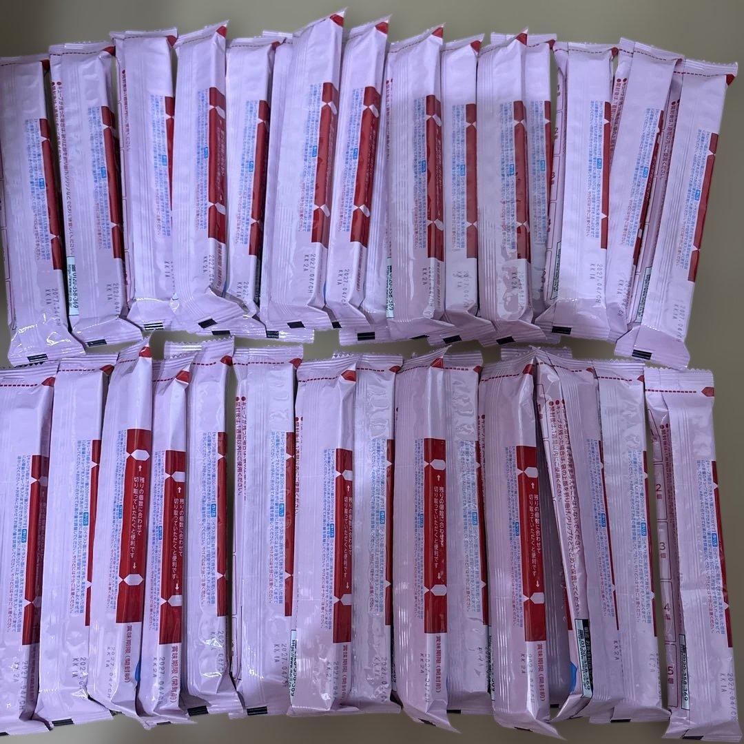 明治ステップらくらくキューブ 幼児用1歳〜3歳（200ml分）×31袋 - メルカリ