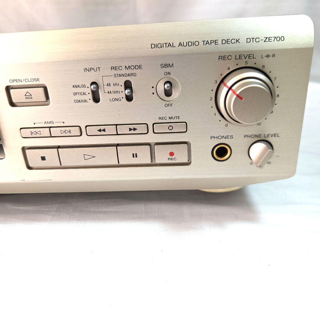 DATデッキ sony DTC―ZE 700ゴ－ルドSBM 搭載機 - メルカリ