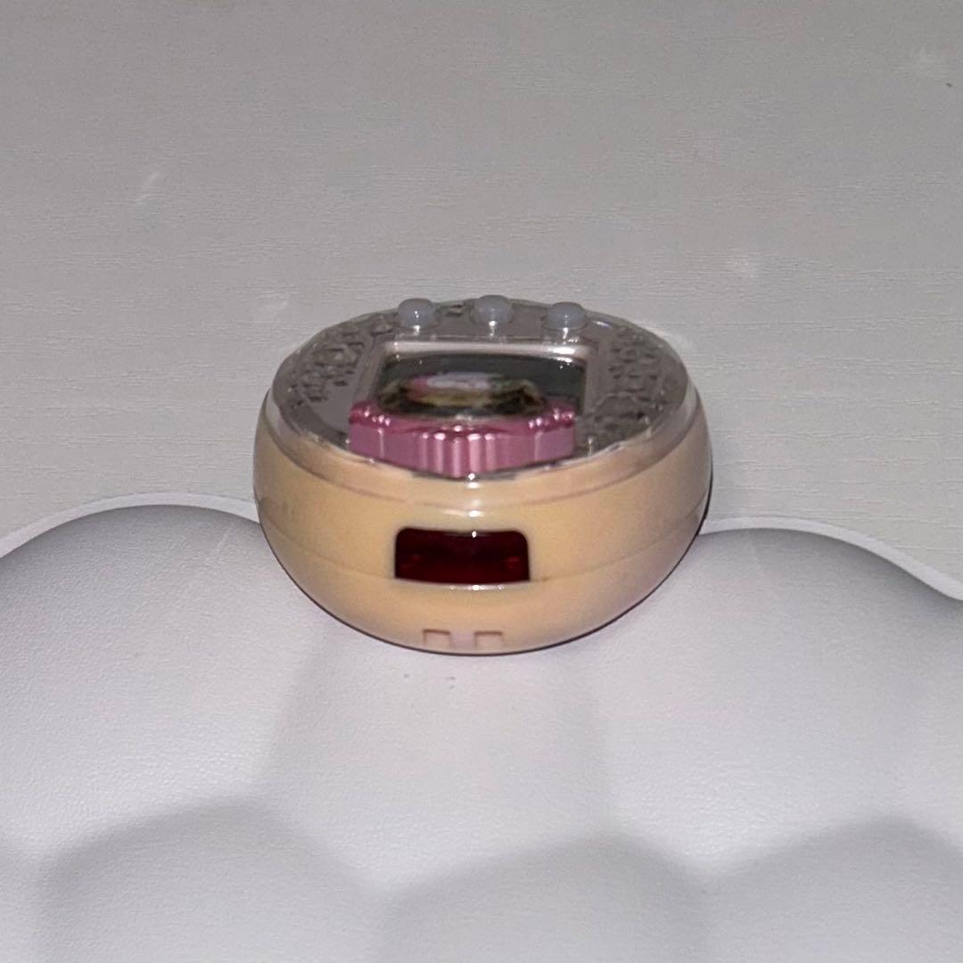 たまごっちピース ピンク たまデコピアス ベイビーチェンジ - メルカリ