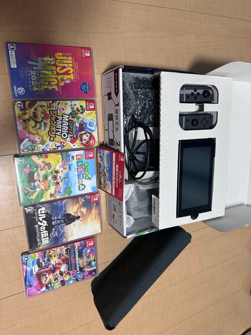 Nintendo Switch 本体（グレー）＋人気ソフト6本セット ケース付き Nintendo Switch グレー・ソフト6本 Nintendo Switch ゲームソフト 6本