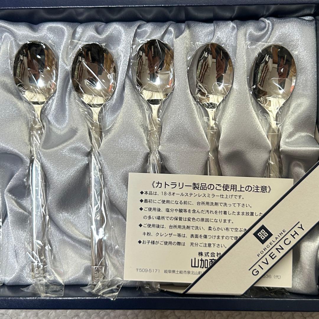 新品未使用品 ジバンシー GIVENCHY カトラリーセット 10点 18-8 - メルカリ