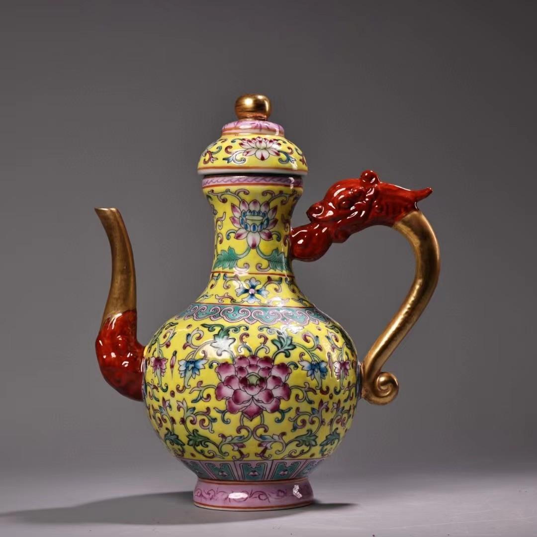 中国古美術・珍品旧蔵七宝彩と鎏金の磁器の茶壺・急須・文房具・置物