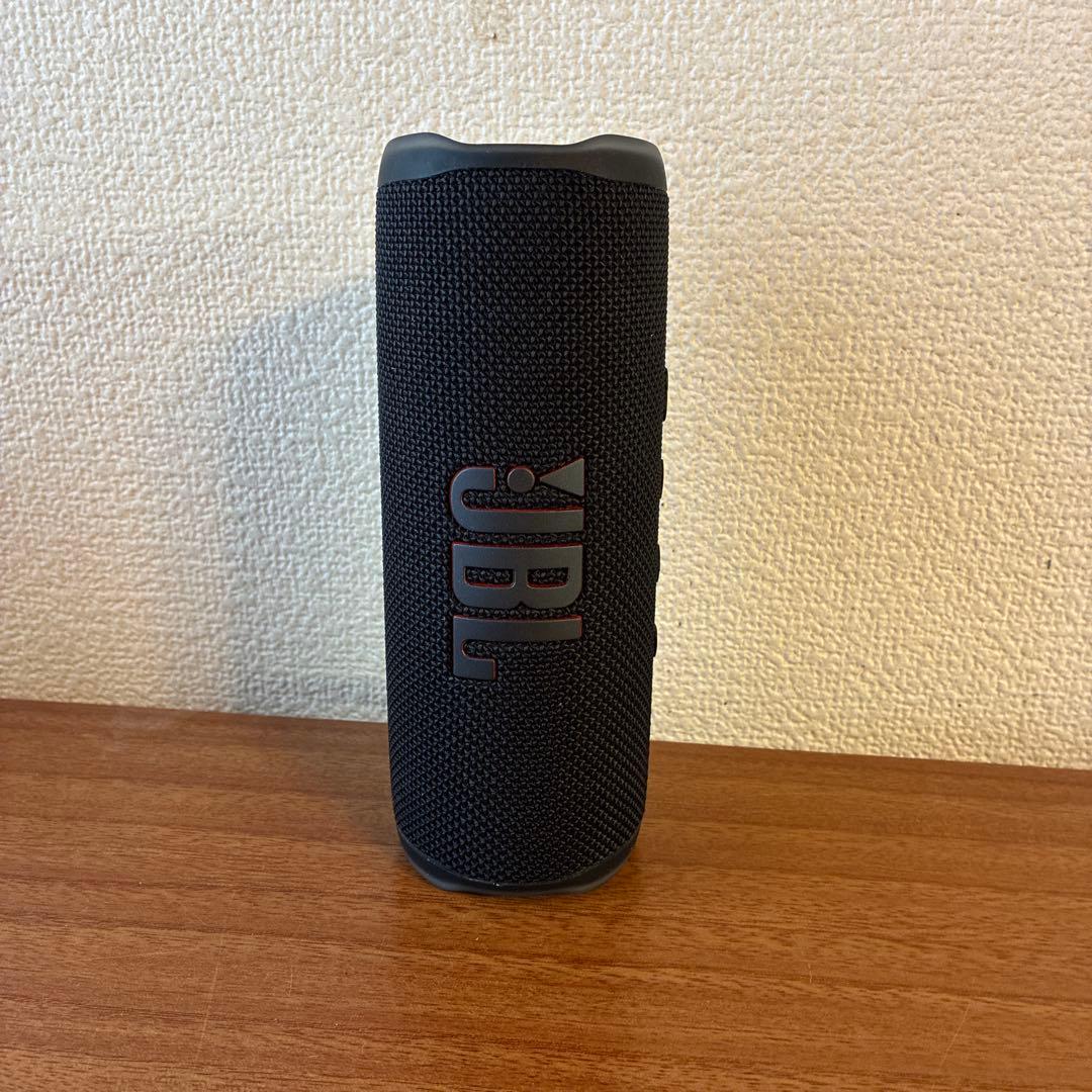 【美品】JBL FLIP6 ワイヤレススピーカー / 黒 JBL FLIP 【保証付】【国内正規品】 ワイヤレススピーカー FLIP6 BLACK