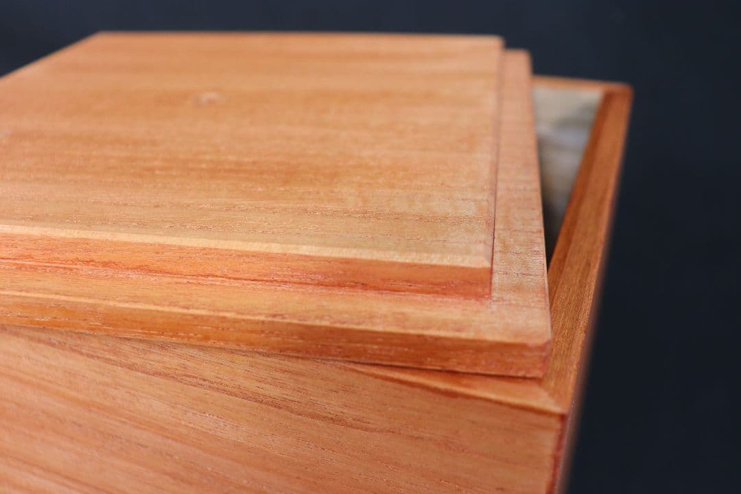 新米の美味しさ長続き】【 10キロ用 】キャスター付き桐米びつ柿渋塗り