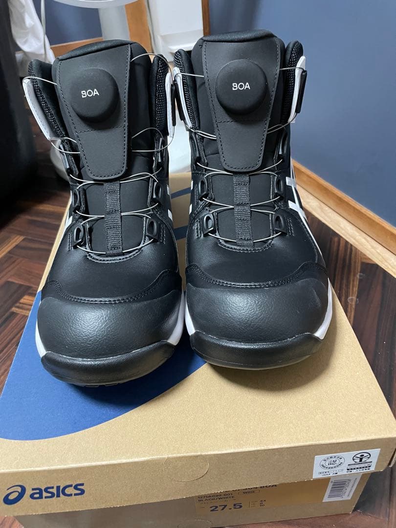 アシックス　安全靴　CP304BOA　ブラック×ホワイト　27.5cｍ　3E相当