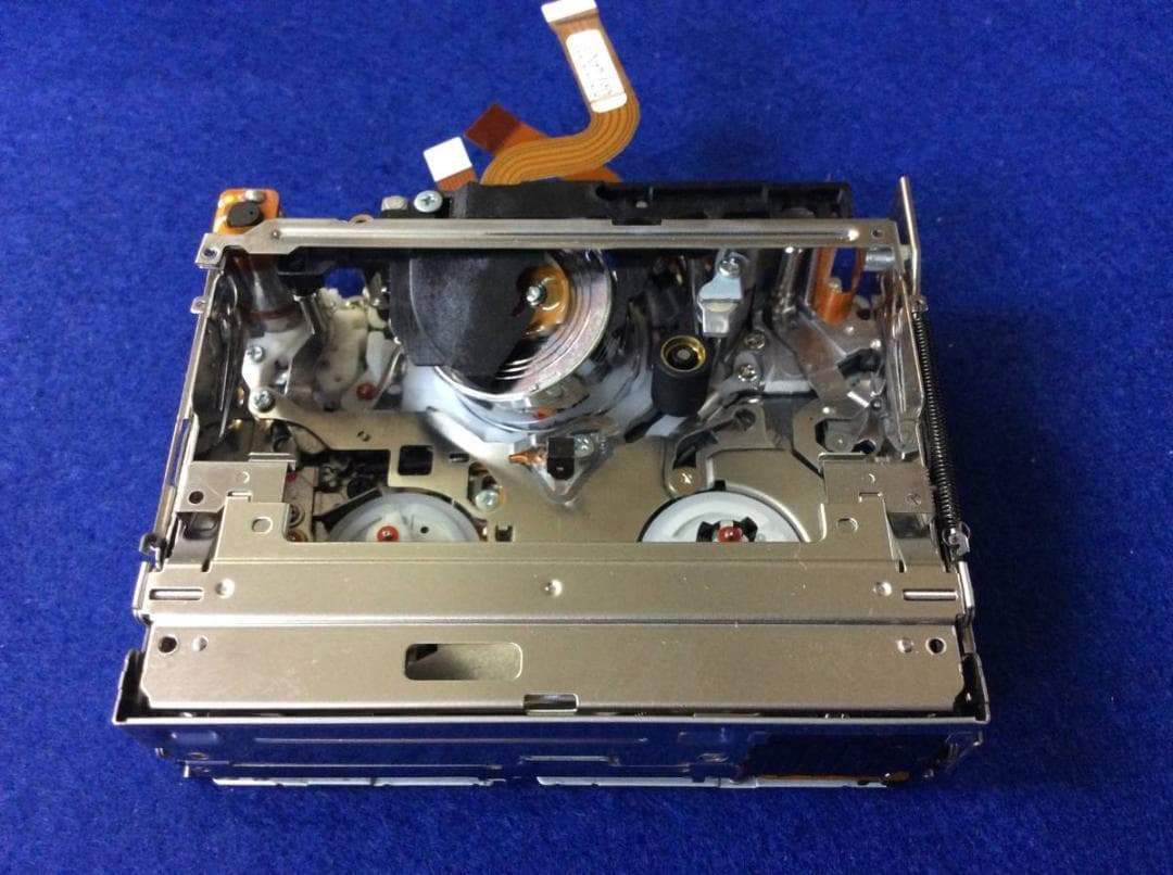 YMA0029T JVC GR-D90 GR-D23 GR-D70 1個 JVC GR-D90 Mini DV digital camcorder at Crutchfield