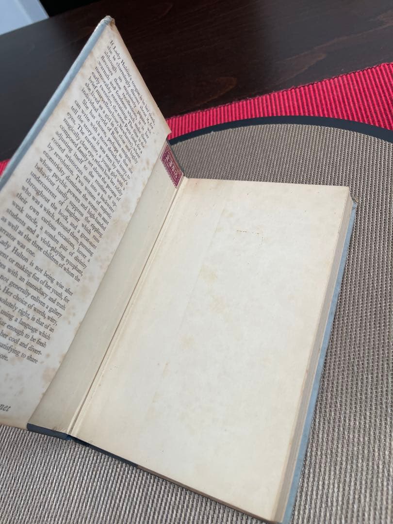 1960版 THE WITCH Nika Hulton