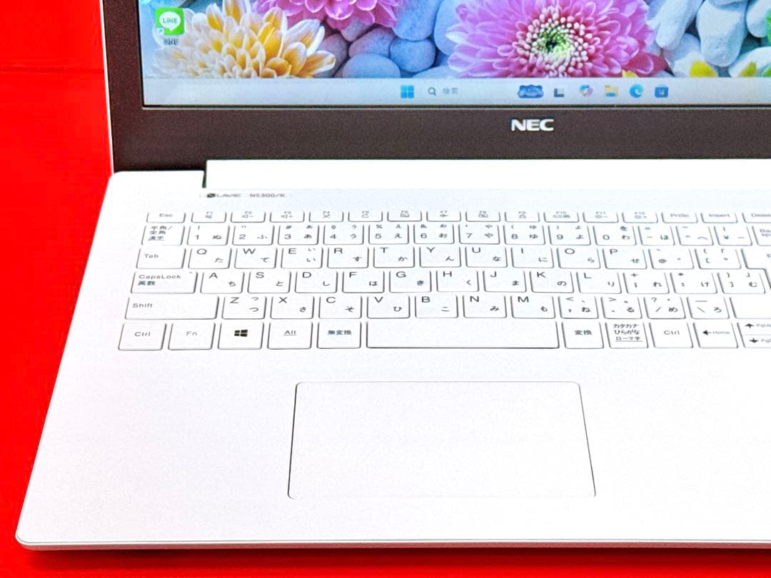✨すぐ使える！美品✨NEC LAVIE Windows11 SSD256GB - メルカリ