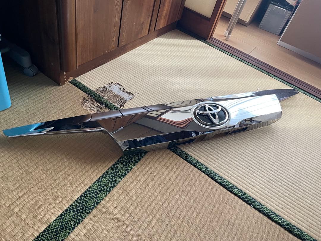 アルファード 30 後期　リアガーニッシュ 楽天市場】アルファード30系後期 リアガーニッシュ カット済シート 3M