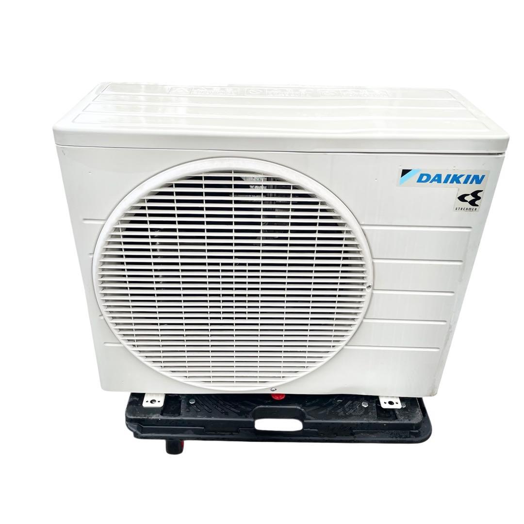 ダイキン工業株式会社 2021年製 AN22YESK-W