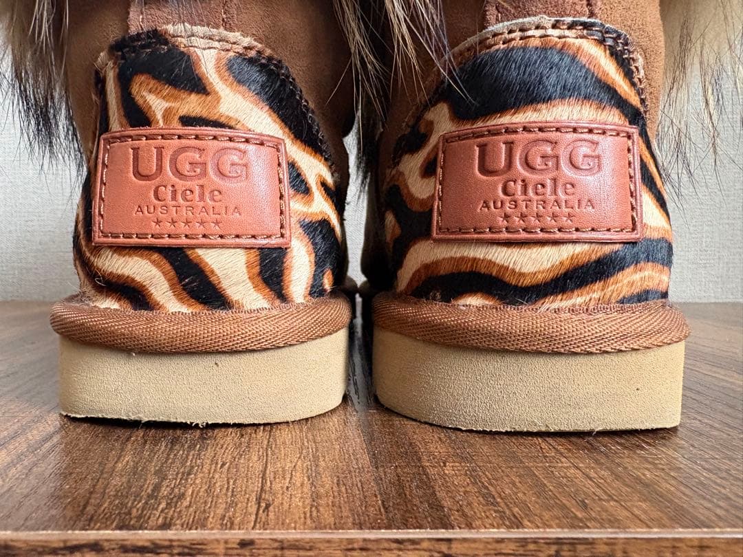 UGG Ciele AUSTRALIA アグハラコファームートン24cm - メルカリ