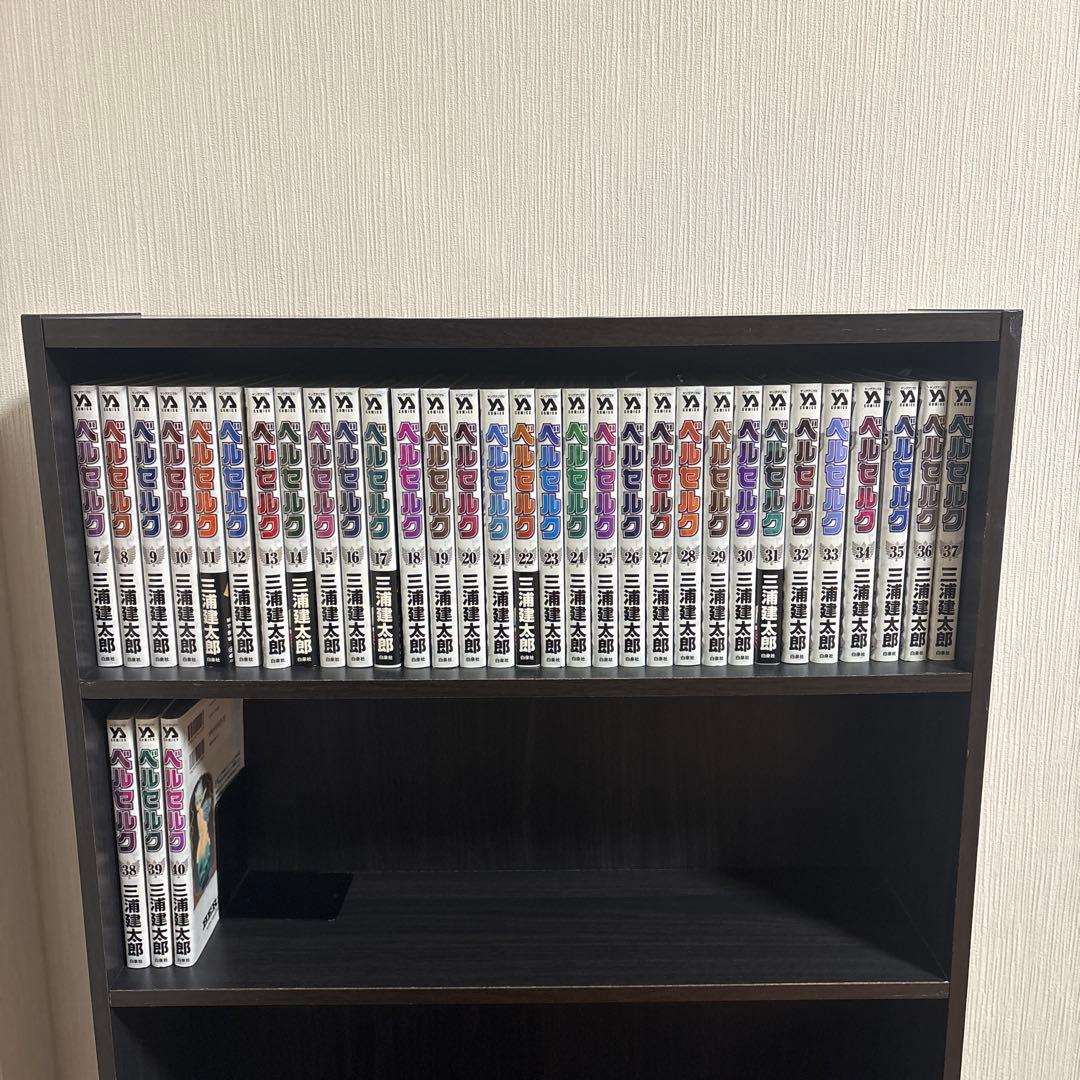 ベルセルク 新装版 全巻 7巻から40巻 ベルセルク 新装版 全巻 7巻から40巻 - 全巻セットファッション 通販