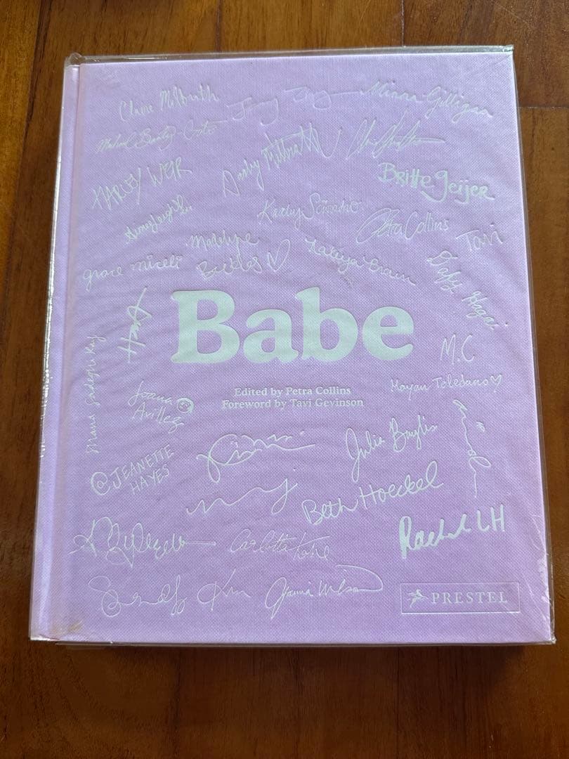 ペトラコリンズ 写真集 Babe - メルカリ