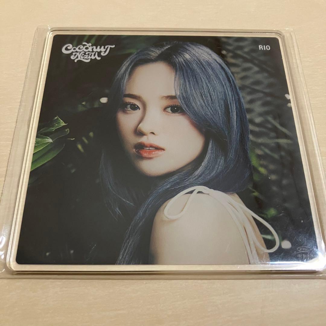 NiziUリオセット - メルカリ