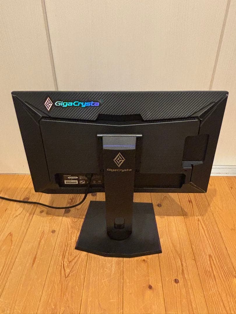 ぶ*い様 GigaCrystaゲーミングモニター本体144hz 0.05Fram