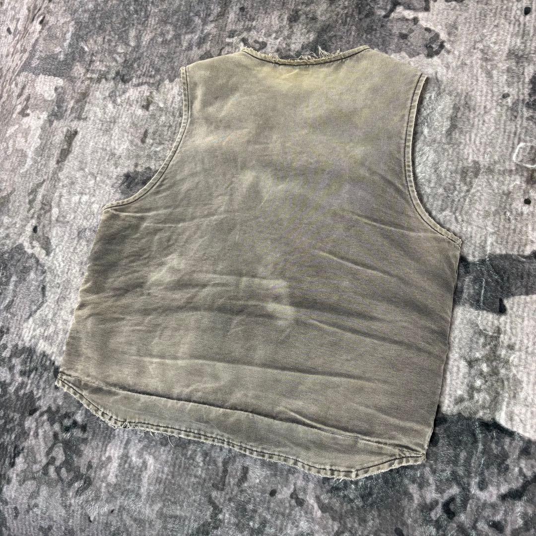 Carhartt ダックベスト V26 ボロ レザータグ 雰囲気抜群 一点物 - メルカリ