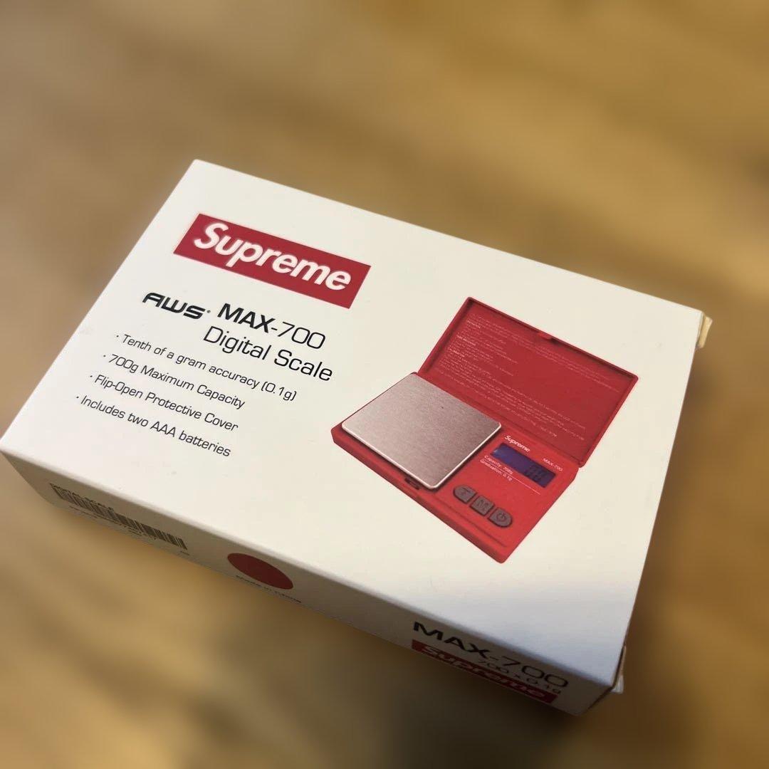 お値下げ中！新品未使用レア⭐︎Supreme MAX-700 デジタルスケール 未使用 Supreme AWS MAX-700 Digital Scale シュプリーム デジタル