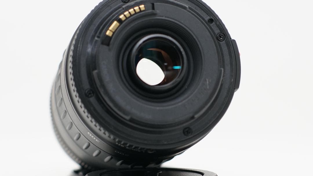 美品　CANON EF 90-300mm f/4.5-5.6 USM