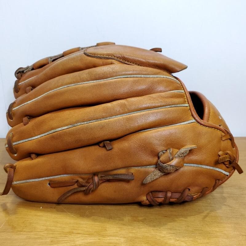 ローリングス Rawlings 涌井秀章モデル 投手用 軟式グローブ - メルカリ
