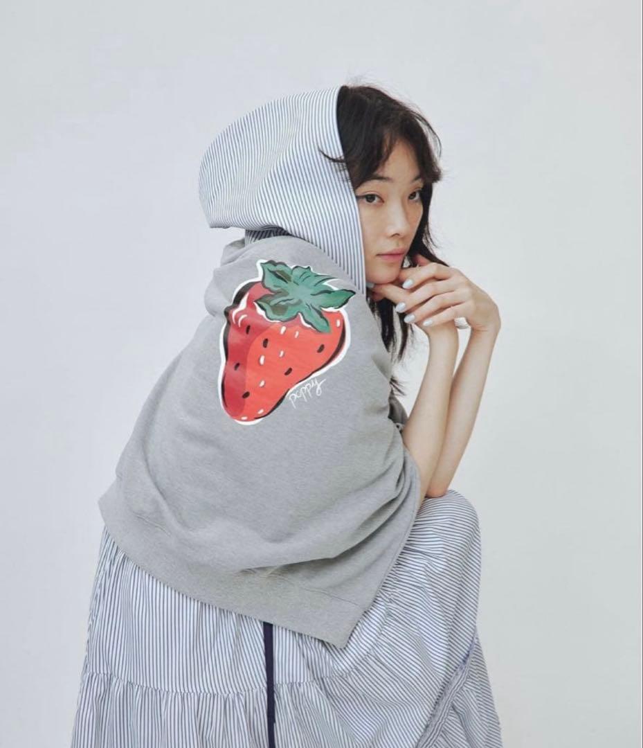 ⭐️美品⭐️あさぎーにょ poppyいちごプリントスウェット - メルカリ