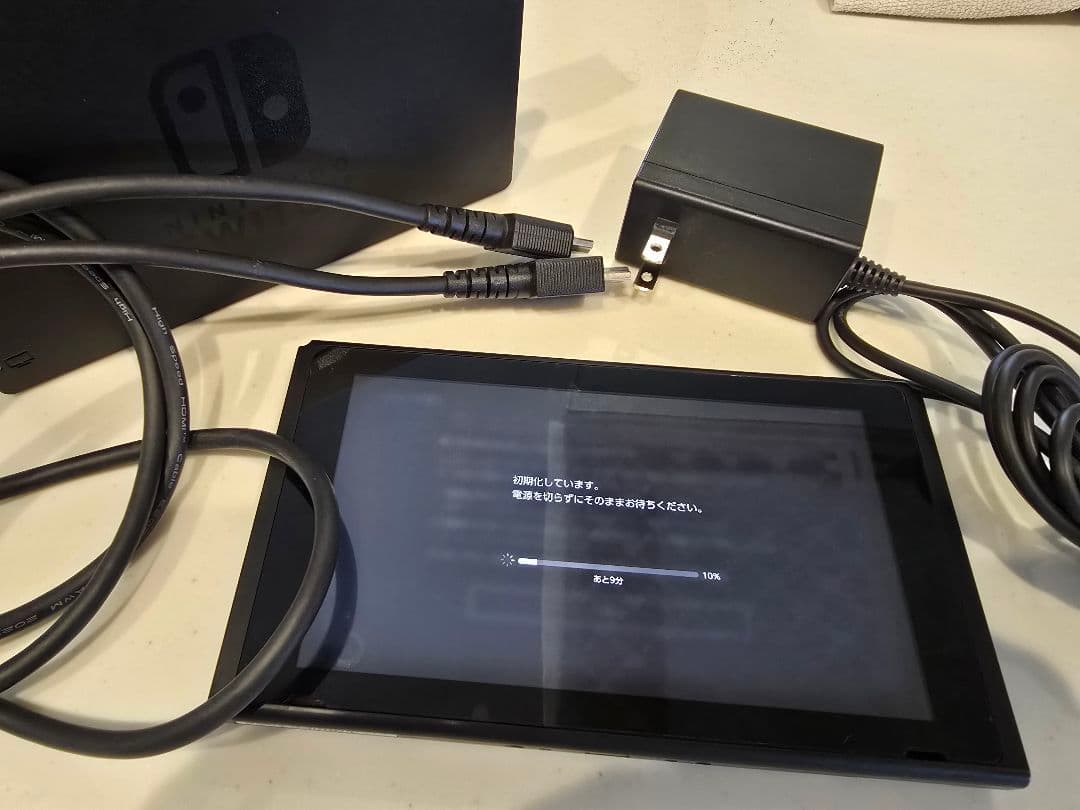 Nintendo Switch1 本体&ケーブル　※コントローラなし Nintendo Switch1 本体&ケーブル ※コントローラなし Nintendo Switch