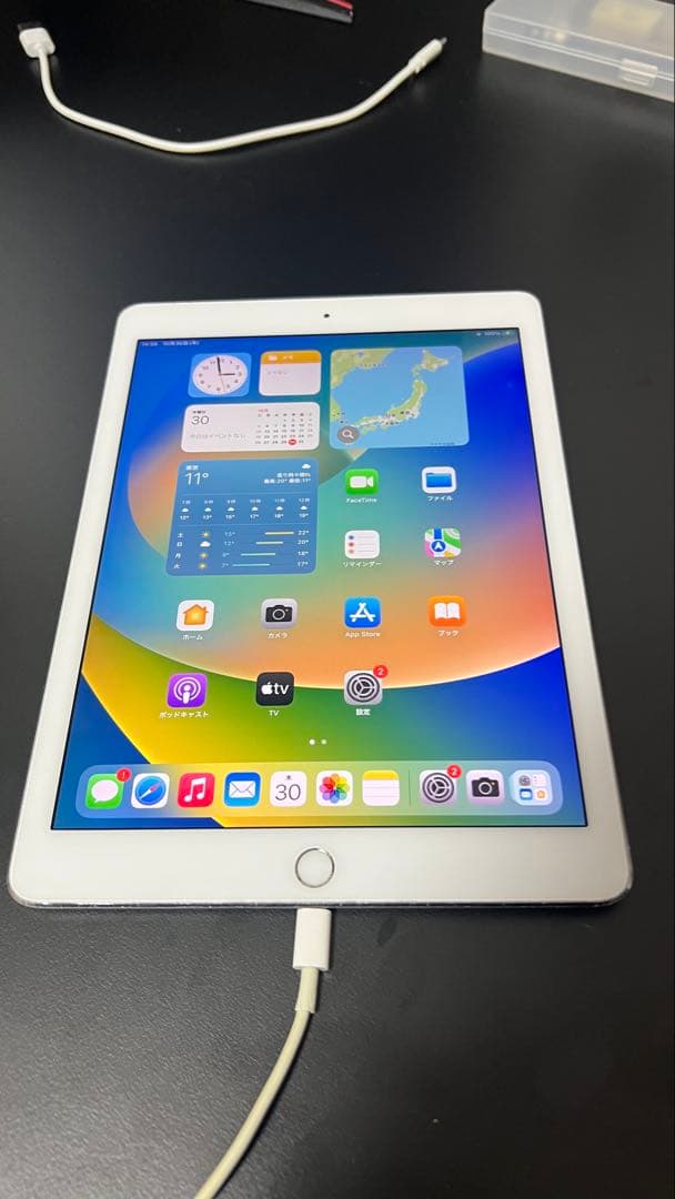 iPad Pro 第1世代　9.7インチ　32GB Amazon.co.jp: 【整備済み品】 Apple iPad Pro 9.7 インチ (第1世代